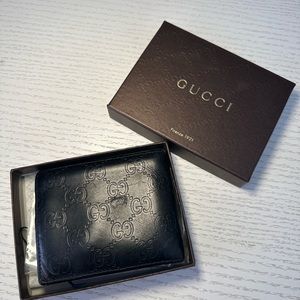 Gucci card holder